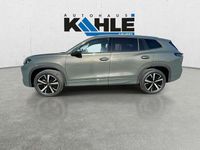 Neu VW Tayron Elegance 150 PS (110 kW) 2026 Cipressinogrün metallic SUV