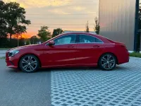 Gebraucht Mercedes CLA180 Urban 122 PS (89 kW) 2017 Rot Coupé