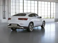 Gebraucht Mercedes GLC300e Exclusive 211 PS (155 kW) 2022 Weiss unilack polarweiß Coupé