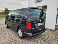 Gebraucht VW Caravelle 150 PS (110 kW) 2022 Schwarz Van / Kleinbus
