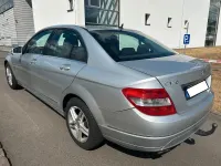 Gebraucht Mercedes C180 156 PS (114 kW) 2010 Silber Limousine