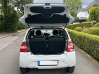 Gebraucht Renault Twingo 76 PS (55 kW) 2009 Weiß Kleinwagen