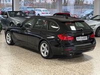 Gebraucht BMW 330 Sport Line 258 PS (189 kW) 2013 Schwarz Limousine
