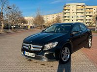 Gebraucht Mercedes GLA220 170 PS (125 kW) 2015 Schwarz SUV