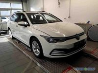 Gebraucht VW Golf VIII Life 150 PS (110 kW) 2023 Pure white Kombi