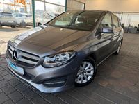 Gebraucht Mercedes B180 Style 122 PS (89 kW) 2017 Grau Van / Kleinbus