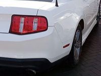 Second-hand Ford Mustang 309 CP (227 kW) 2011 Gri Coupe
