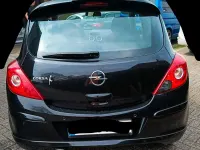 Używany Opel Corsa OPC 90 KM (66 kW) 2009 Czarny Hatchback