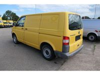Gebraucht VW T5 84 PS (61 kW) 2010 Ginstergelb r1032 Van