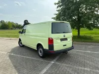 Usata VW Transporter 140 CV (102 kW) 2016 Verde Furgone
