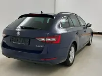 Gebraucht Skoda Superb Ambition 150 PS (110 kW) 2017 Blau Kombi