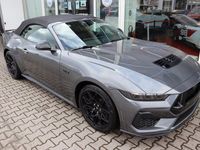 Neu Ford Mustang 446 PS (328 kW) 2026 Carbonized grey metallic Cabrio