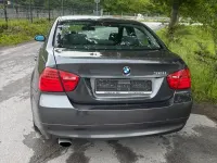 Gebraucht BMW 318 143 PS (105 kW) 2007 Grau Limousine