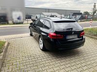 Gebraucht BMW 320 190 PS (139 kW) 2019 Schwarz Kombi