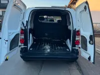 Gebraucht Peugeot Partner 75 PS (55 kW) 2017 Weiß Van / Kleinbus
