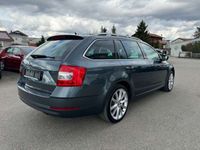 gebraucht Skoda Octavia Combi 2.0 TDI DSG Soleil*1.HAND*PANO*NAV