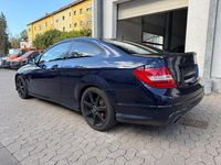 Gebraucht Mercedes C180 AMG 156 PS (114 kW) 2013 Blau Coupé