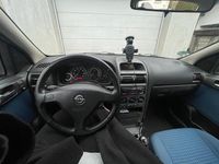 Usata Opel Astra 84 CV (61 kW) 2003 Grigio Berlina