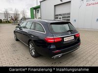 Gebraucht Mercedes E300 194 PS (142 kW) 2019 Blau Limousine