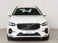 Gebraucht Volvo XC60 197 PS (144 kW) 2023 Crystal weißperleffekt SUV