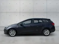 Gebraucht Kia Ceed Vision 135 PS (99 kW) 2016 Winchestergrau metallic Kleinwagen