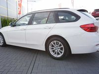 gebraucht BMW 318 i Advantage Automatik AAC Navi LED SHZ