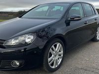 Usado VW Golf VII Style 105 HP (77 kW) 2012 Preto Sedan