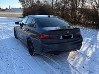 Gebraucht BMW 330 Performance 258 PS (189 kW) 2019 Schwarz Limousine