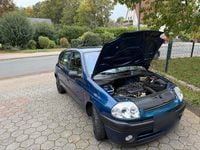 Gebraucht Renault Clio II 75 PS (55 kW) 2001 Blau Kleinwagen
