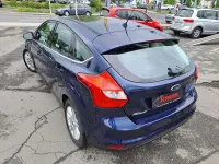 Używany Ford Focus Titanium 150 KM (110 kW) 2012 Niebieski Sedan/Limuzyna