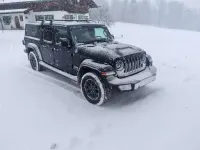 Używany Jeep Gladiator Overland 264 KM (194 kW) 2021 Czarny Pickup