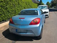 Gebraucht Opel Tigra 90 PS (66 kW) 2006 Blau Cabrio