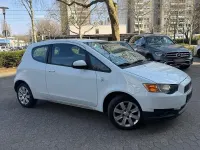 Gebraucht Mitsubishi Colt 75 PS (55 kW) 2011 Weiß Kleinwagen