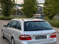 Gebraucht Mercedes E280 190 PS (139 kW) 2005 Grau Kombi