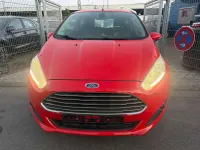 Gebraucht Ford Fiesta Titanium 101 PS (74 kW) 2014 Racerot Kleinwagen