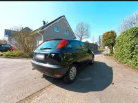 Gebraucht Ford Focus 101 PS (74 kW) 2004 Schwarz Kleinwagen