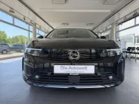 Gebraucht Opel Astra Elegance 131 PS (96 kW) 2024 Lackierung schwarz perla nerat Kleinwagen