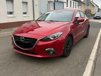 Gebraucht Mazda 3 145 PS (106 kW) 2016 Rot Limousine