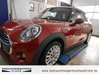 Gebraucht Mini One D 95 PS (69 kW) 2015 Blazing red ii metallic Kleinwagen