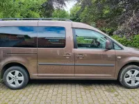 Gebraucht VW Caddy Maxi 103 PS (75 kW) 2013 Braun Van / Kleinbus