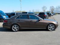 Gebraucht Mercedes E250 Avantgarde 211 PS (155 kW) 2014 Dolomitbraun  metalliclack Limousine