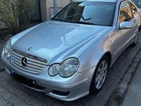 Gebraucht Mercedes CL200 163 PS (119 kW) 2007 Silber Coupé