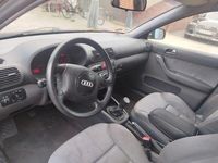 Gebraucht Audi A3 Ambiente 102 PS (75 kW) 1999 Schwarz Limousine