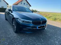 Gebraucht BMW 530 Sport Line 265 PS (194 kW) 2018 Blau Kombi