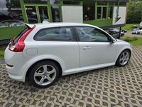 Gebraucht Volvo C30 R-Design 114 PS (83 kW) 2011 Weiß Kleinwagen