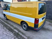 Gebraucht VW Transporter 150 PS (110 kW) 2017 Gelb Van