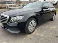 Gebraucht Mercedes E220 194 PS (142 kW) 2017 Schwarz Kombi
