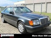 Gebraucht Mercedes 230 132 PS (97 kW) 1992 Schwarz Coupé