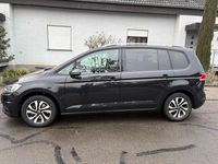 Gebraucht VW Touran Active 150 PS (110 kW) 2023 Van / Kleinbus