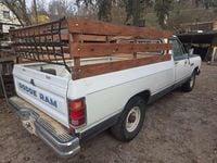 Gebraucht Dodge Ram SE 250 PS (183 kW) 1986 Weiß Pickup